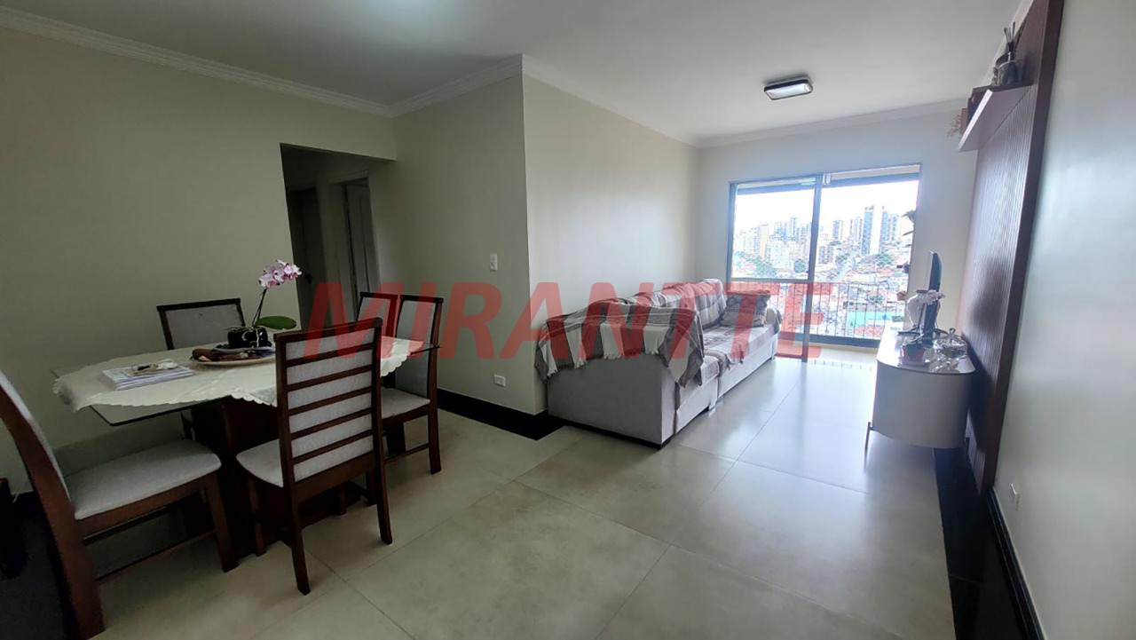 Apartamento de 73m² com 3 quartos em Água Fria