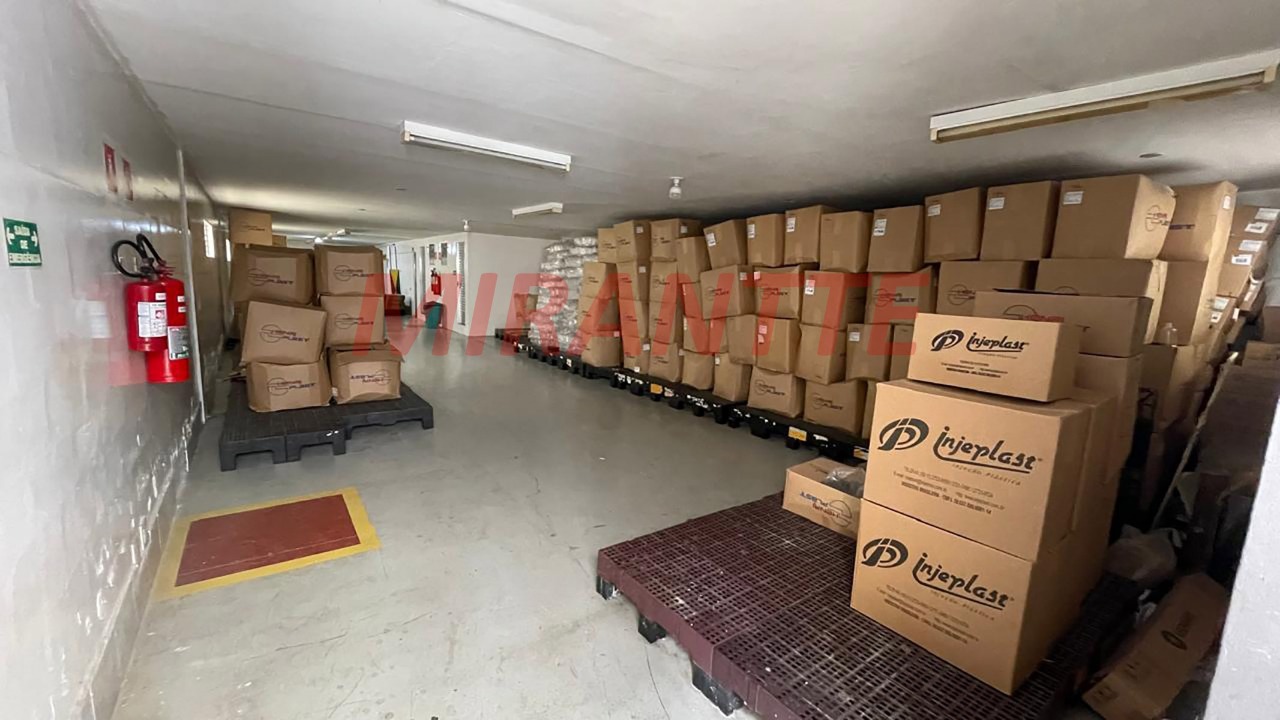 Galpao de 1410m² em Vila Amelia