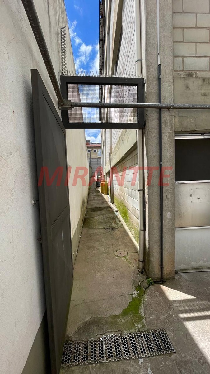 Galpao de 1410m² em Vila Amelia