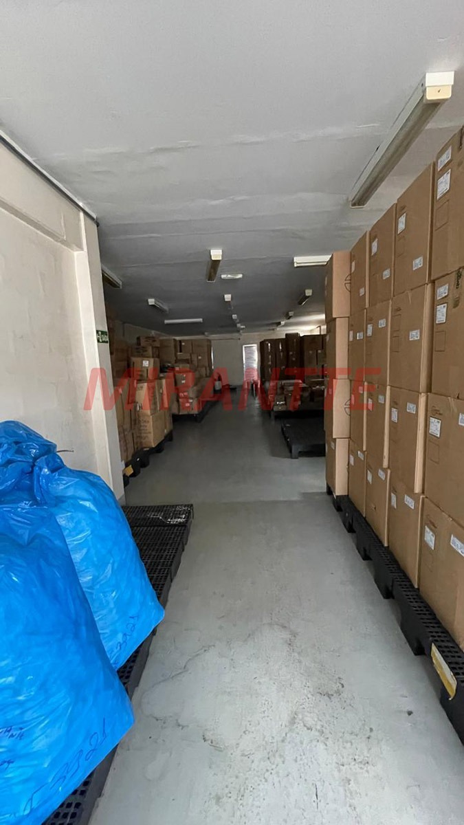 Galpao de 1410m² em Vila Amelia