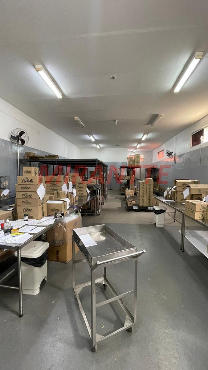 Galpao de 1410m² em Vila Amelia