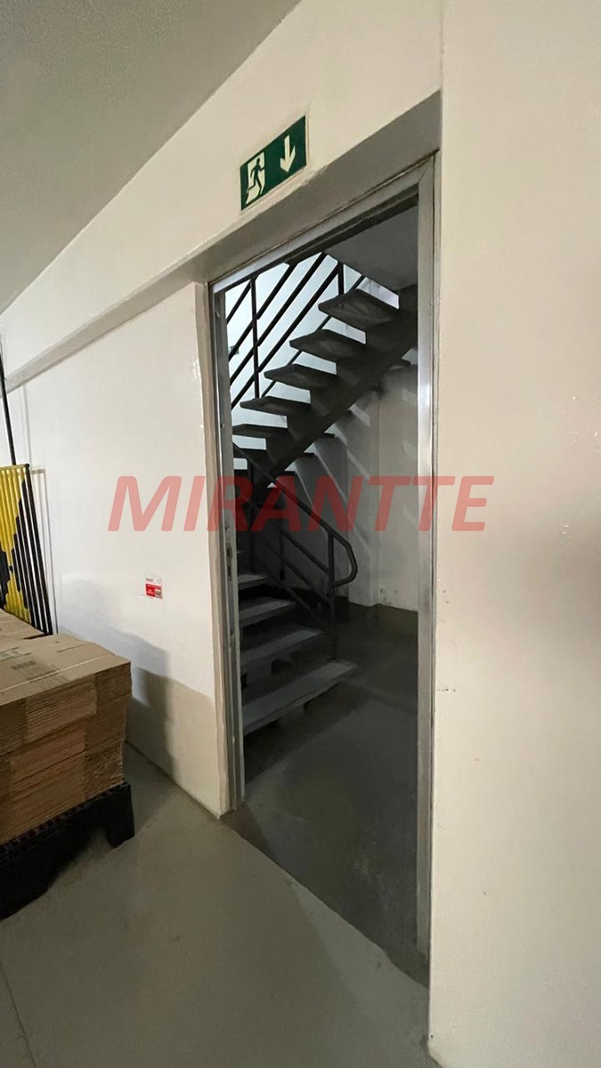 Galpao de 1410m² em Vila Amelia