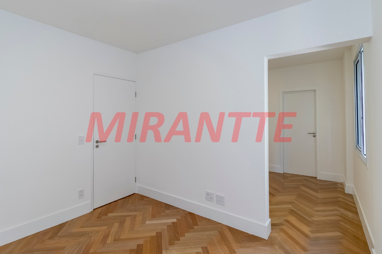 Apartamento de 142.96m² com 2 quartos em Cerqueira César