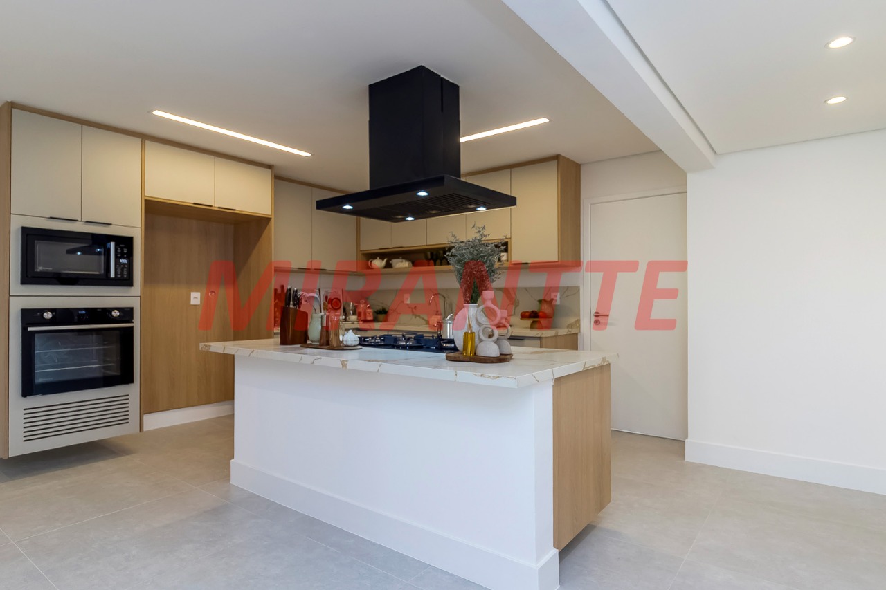 Apartamento de 142.96m² com 2 quartos em Cerqueira César