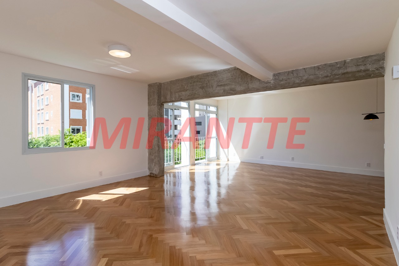 Apartamento de 142.96m² com 2 quartos em Cerqueira César