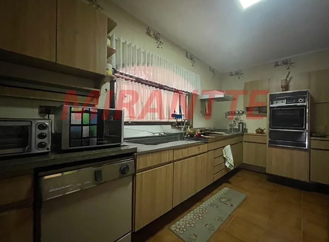 Sobrado de 482m² com 4 quartos em Jardim França