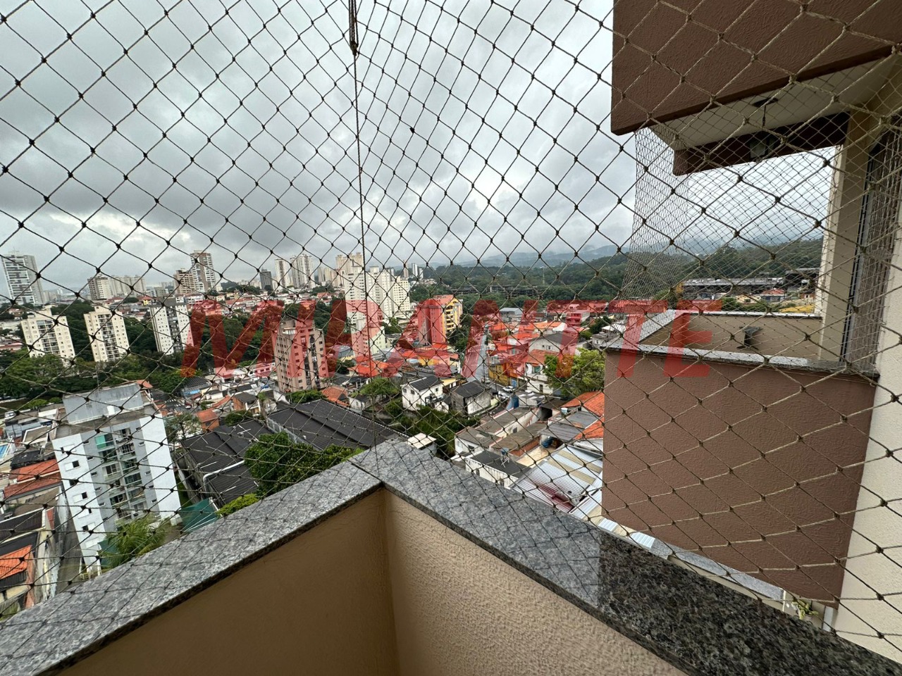 Apartamento de 74m² com 2 quartos em Vila Aurora (Zona Norte)