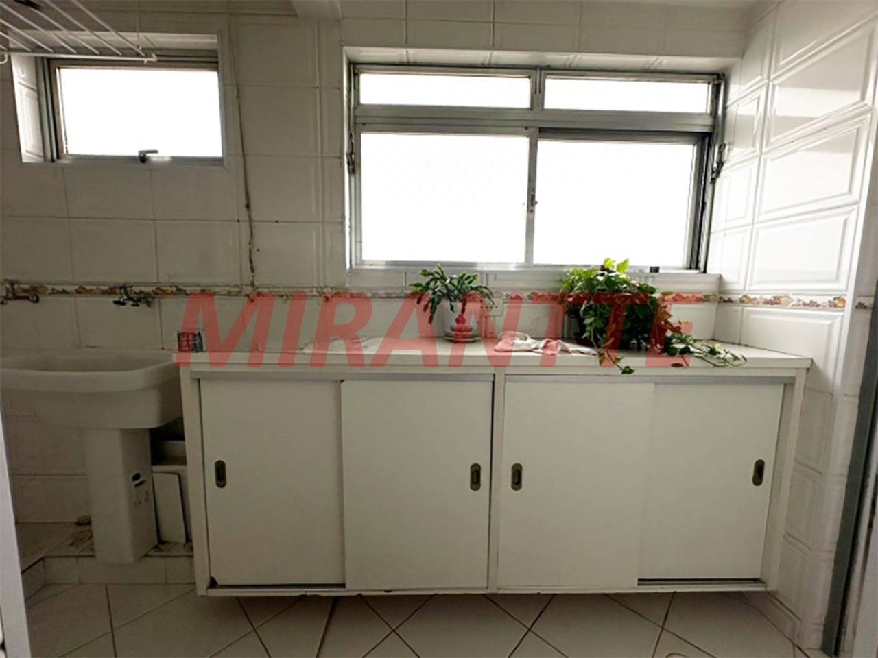 Apartamento de 74m² com 2 quartos em Vila Aurora (Zona Norte)
