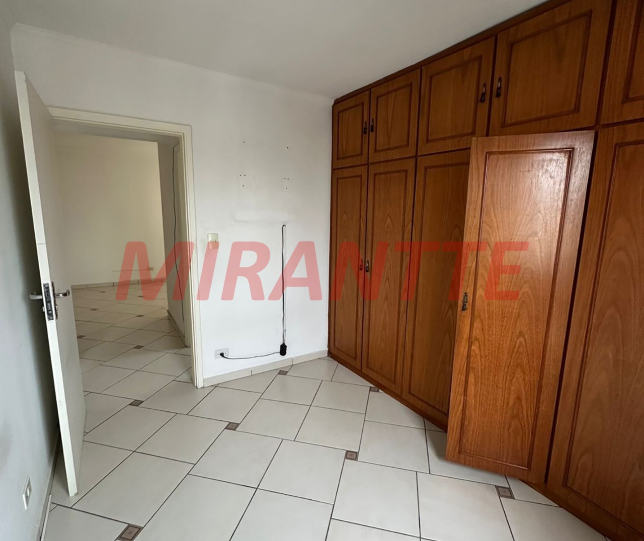 Apartamento de 74m² com 2 quartos em Vila Aurora (Zona Norte)