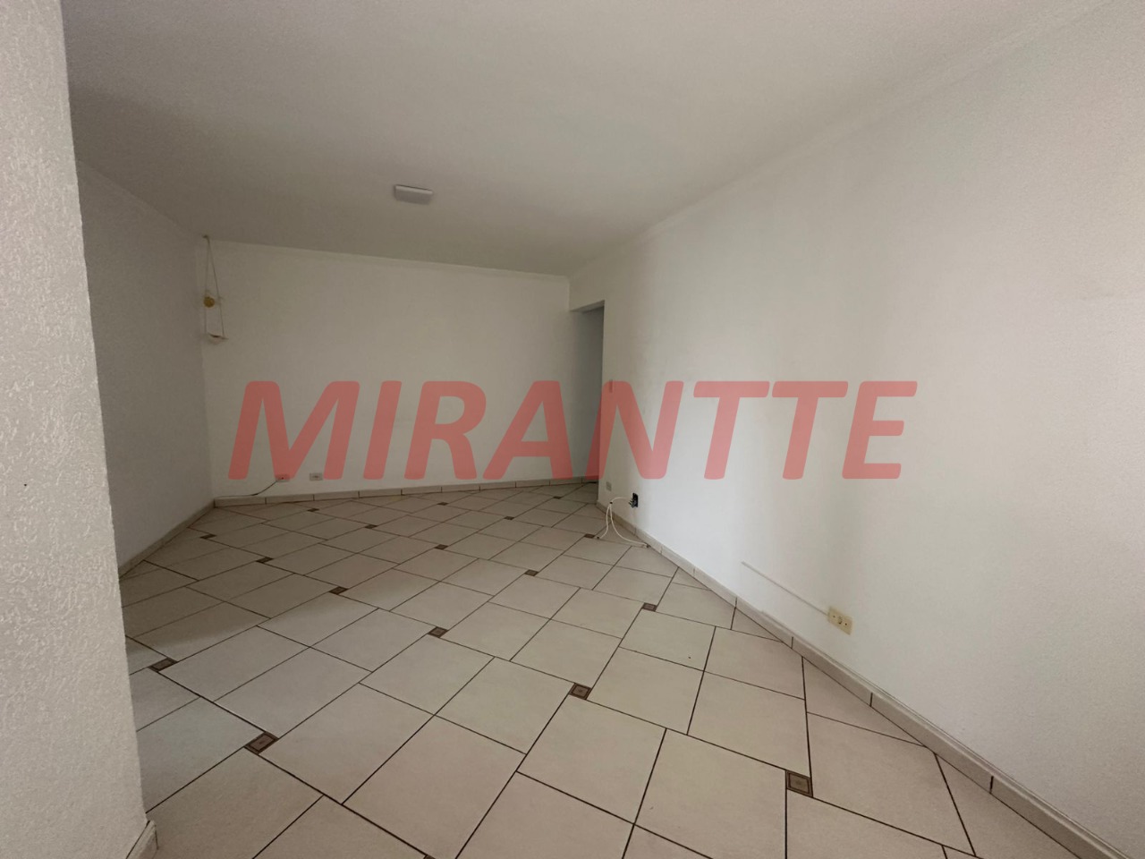 Apartamento de 74m² com 2 quartos em Vila Aurora (Zona Norte)