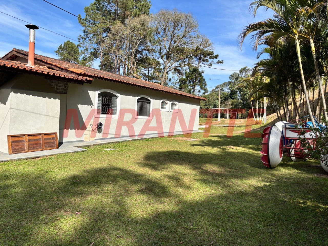 ChÁcara de 650m² com 5 quartos em Quatro Cantos