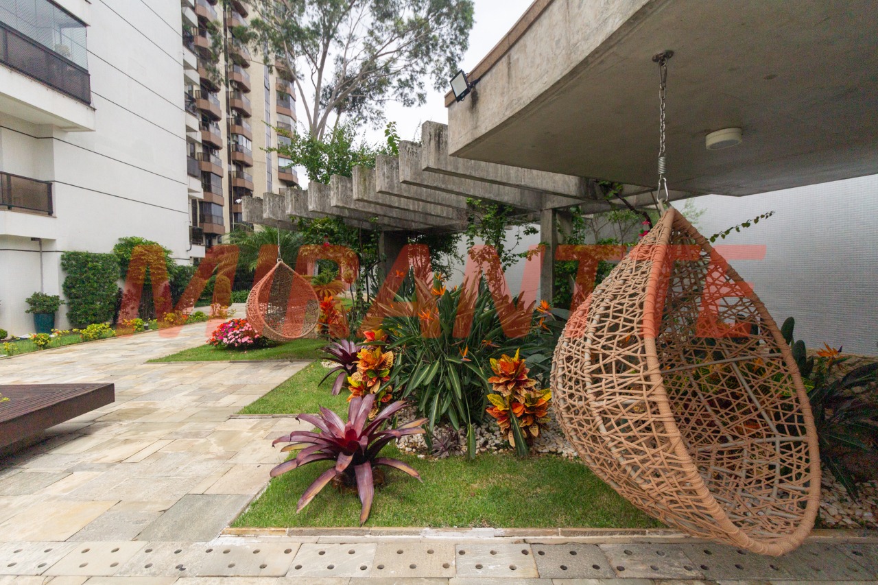 Apartamento de 420m² com 4 quartos em Santana