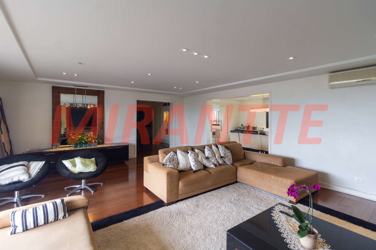 Apartamento de 420m² com 4 quartos em Santana