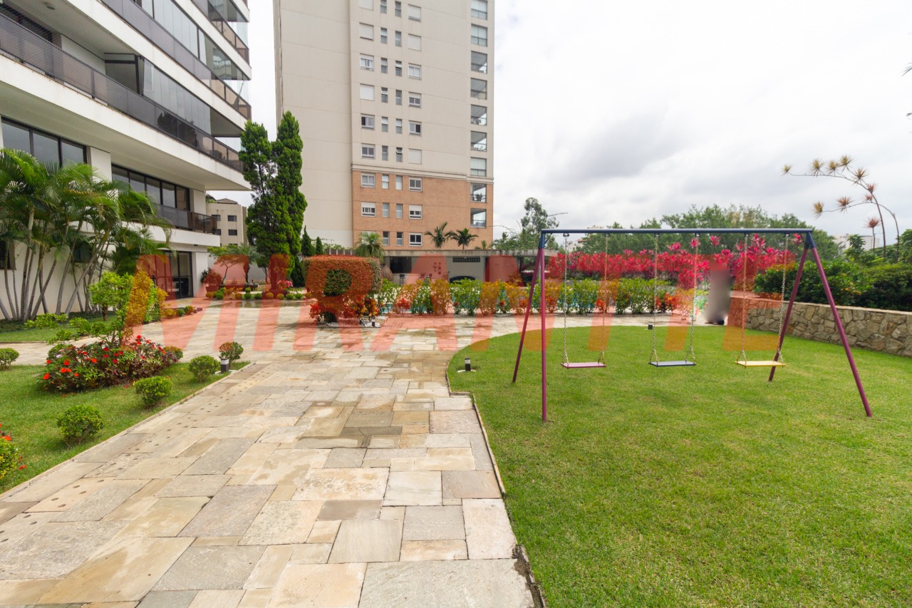 Apartamento de 420m² com 4 quartos em Santana