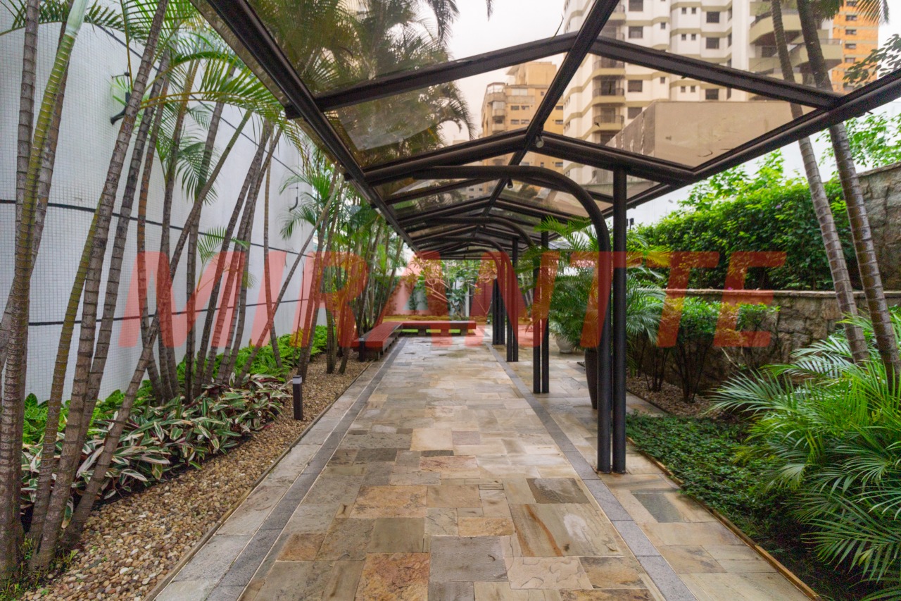 Apartamento de 420m² com 4 quartos em Santana