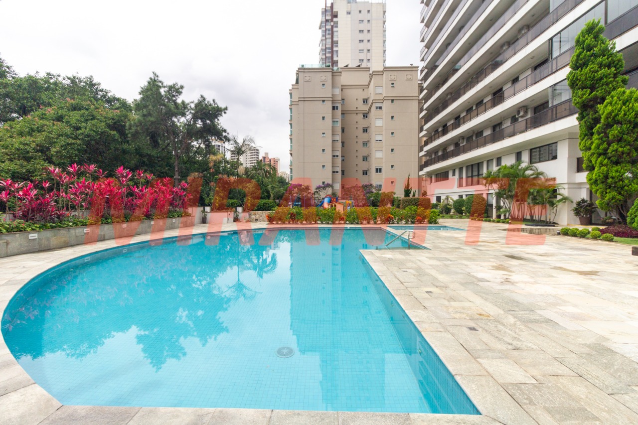 Apartamento de 420m² com 4 quartos em Santana