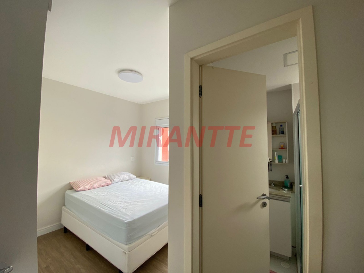 Apartamento de 61m² com 2 quartos em Santana