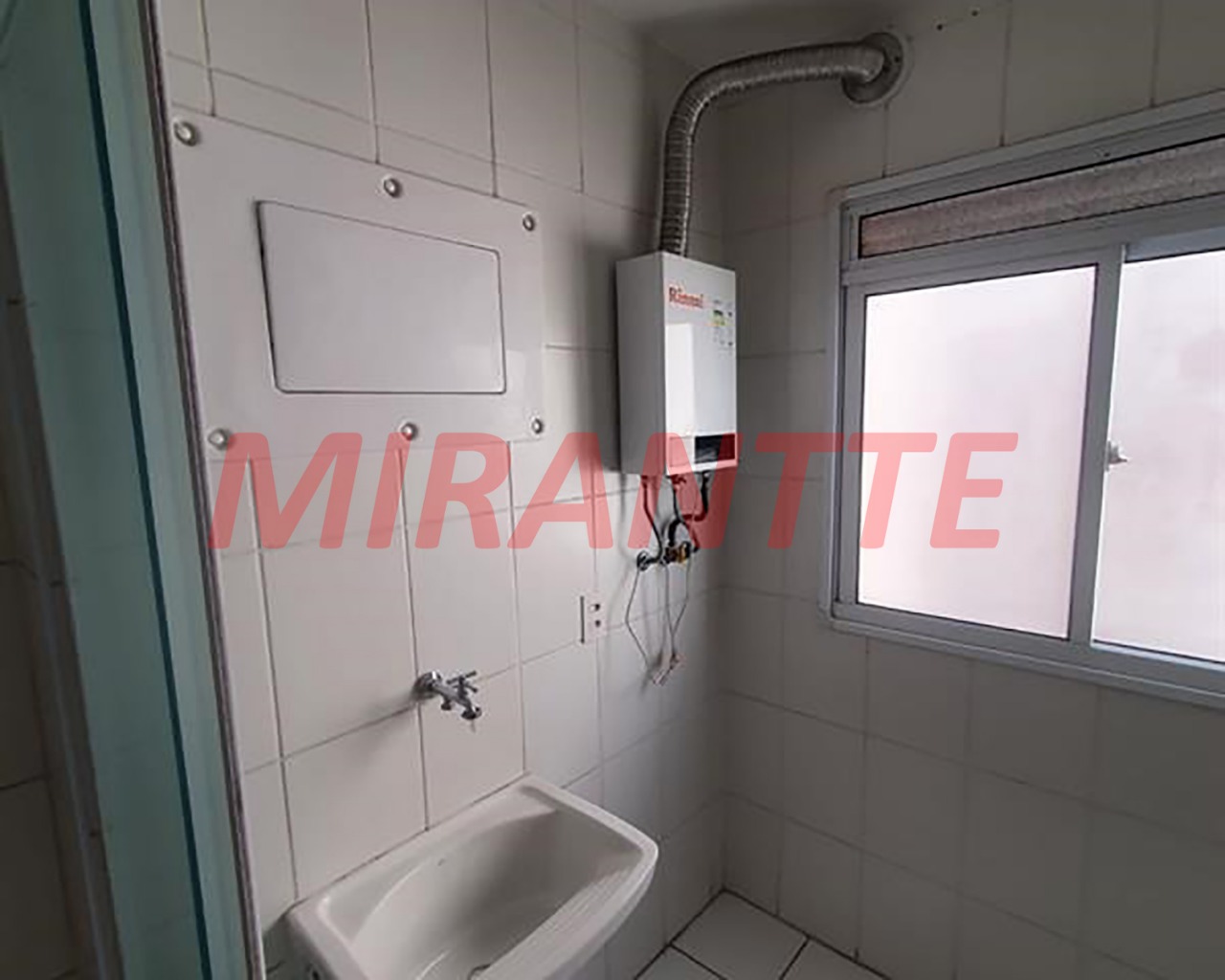 Apartamento de 58m² com 2 quartos em Jardim Flor da Montanha