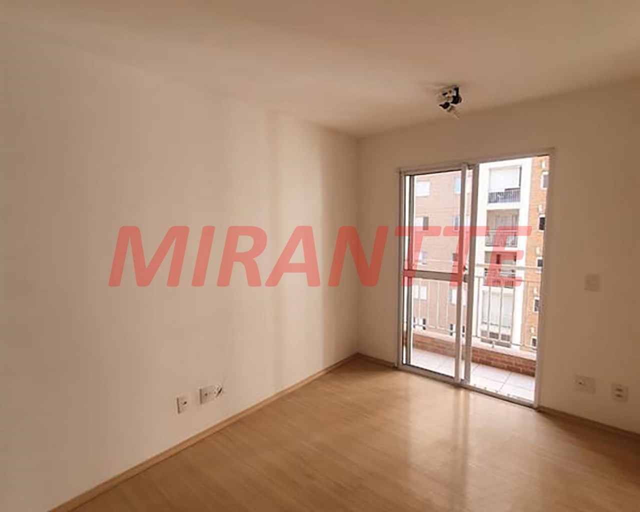 Apartamento de 58m² com 2 quartos em Jardim Flor da Montanha