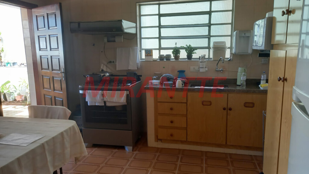Sobrado de 168m² com 3 quartos em Parque Peruche