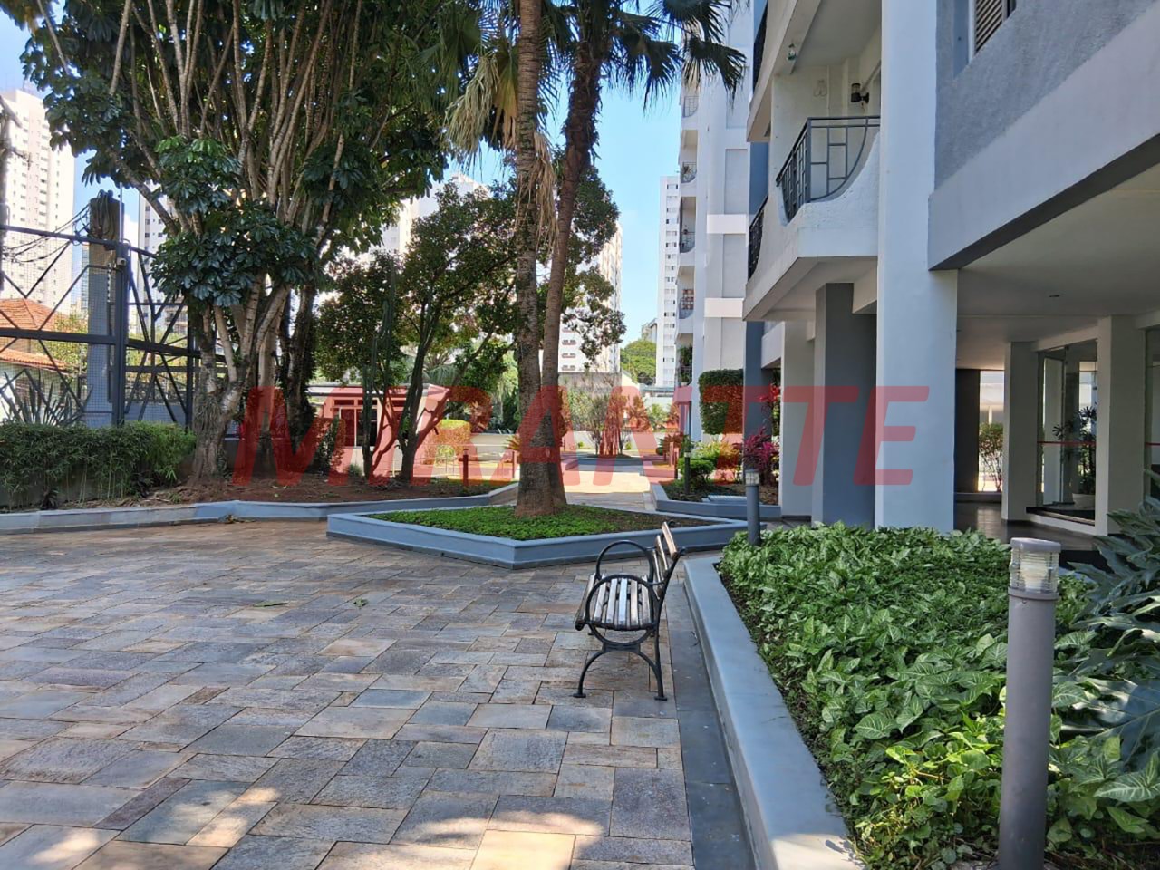 Apartamento de 96m² com 3 quartos em Água Fria
