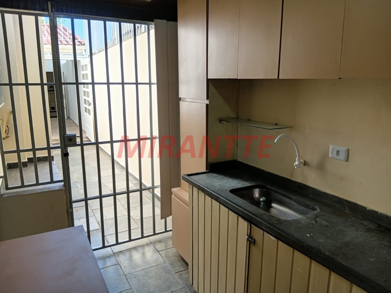 Sobrado de 115m² com 3 quartos em Jardim Leonor Mendes De Barros