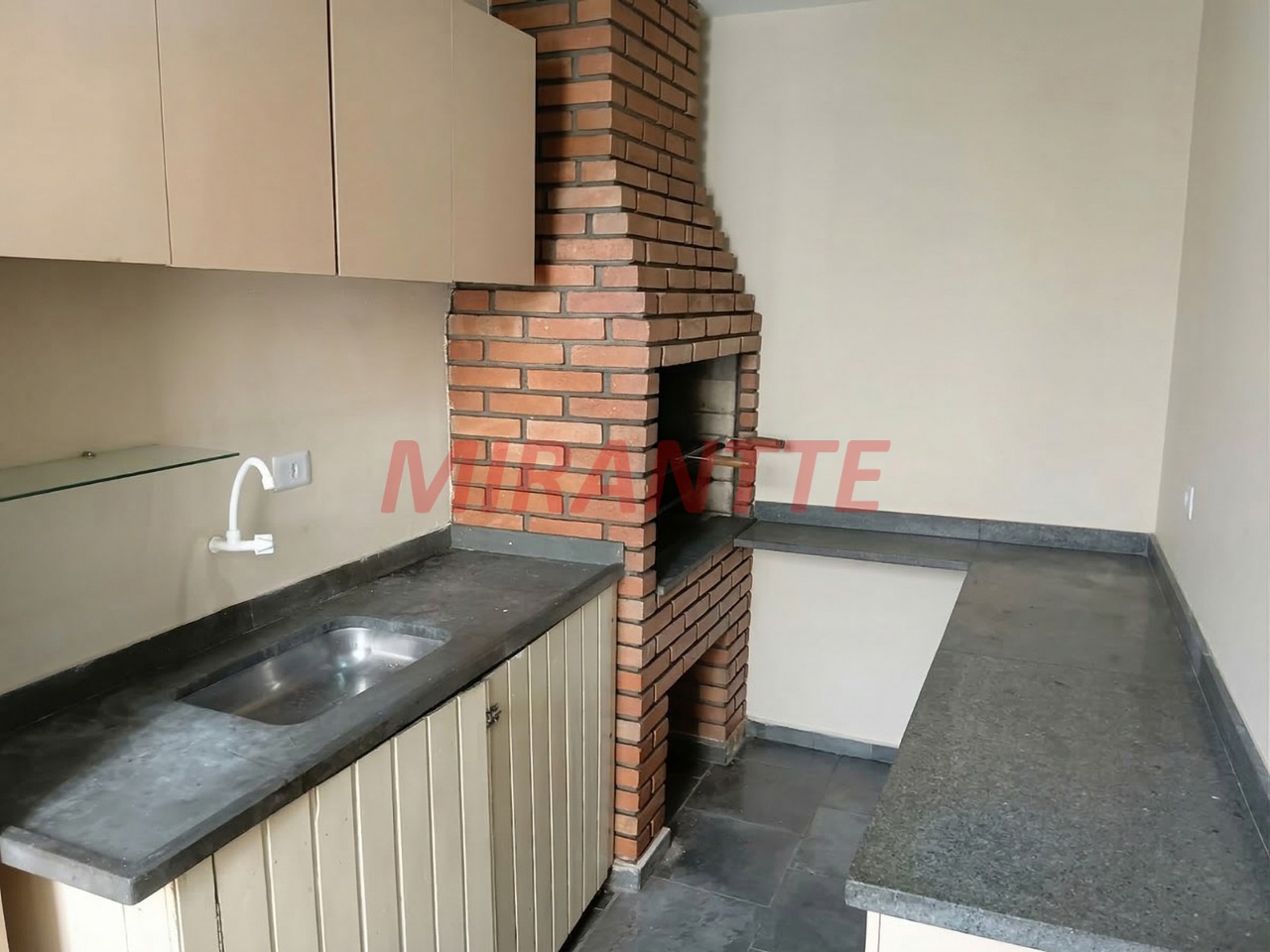 Sobrado de 115m² com 3 quartos em Jardim Leonor Mendes De Barros