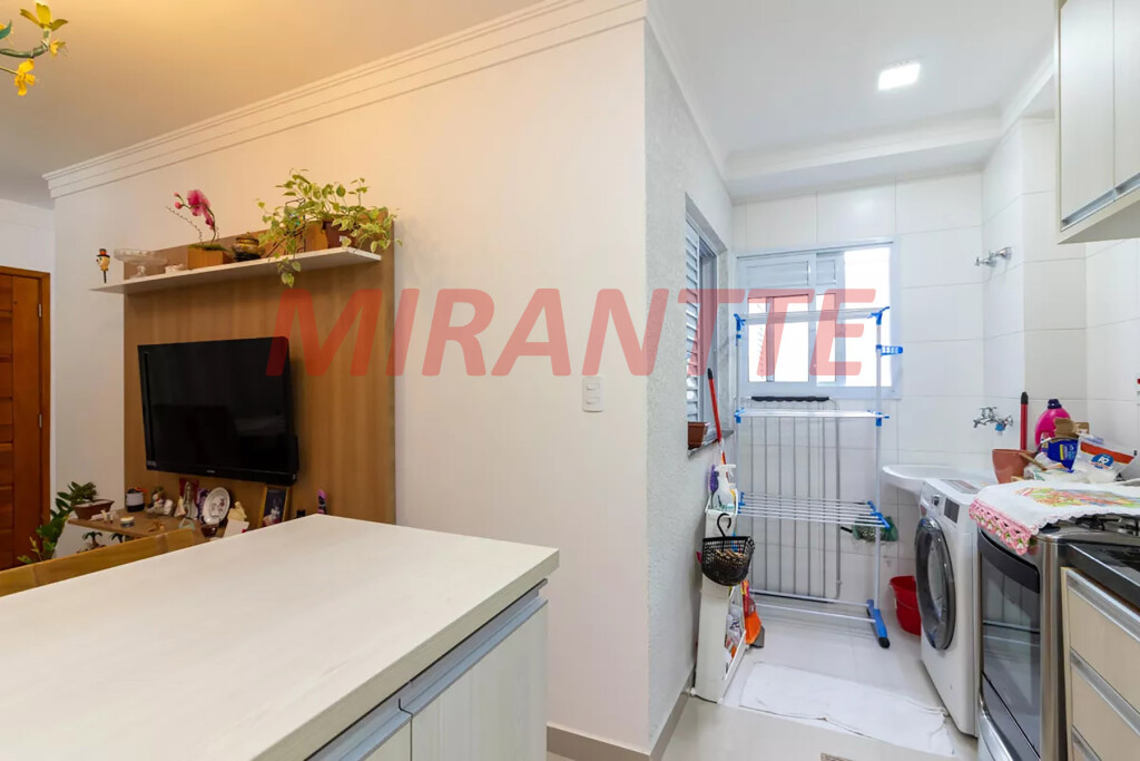 Apartamento de 52m² com 2 quartos em Água Fria