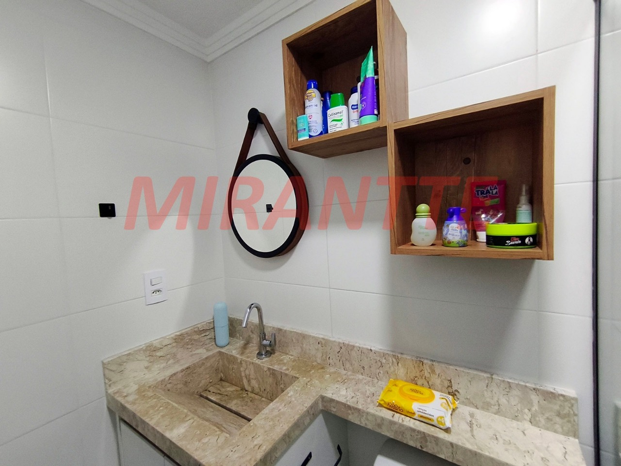 Apartamento de 50m² com 2 quartos em Vila Aurora