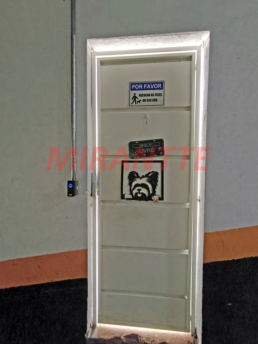 Apartamento de 50m² com 2 quartos em Vila Aurora