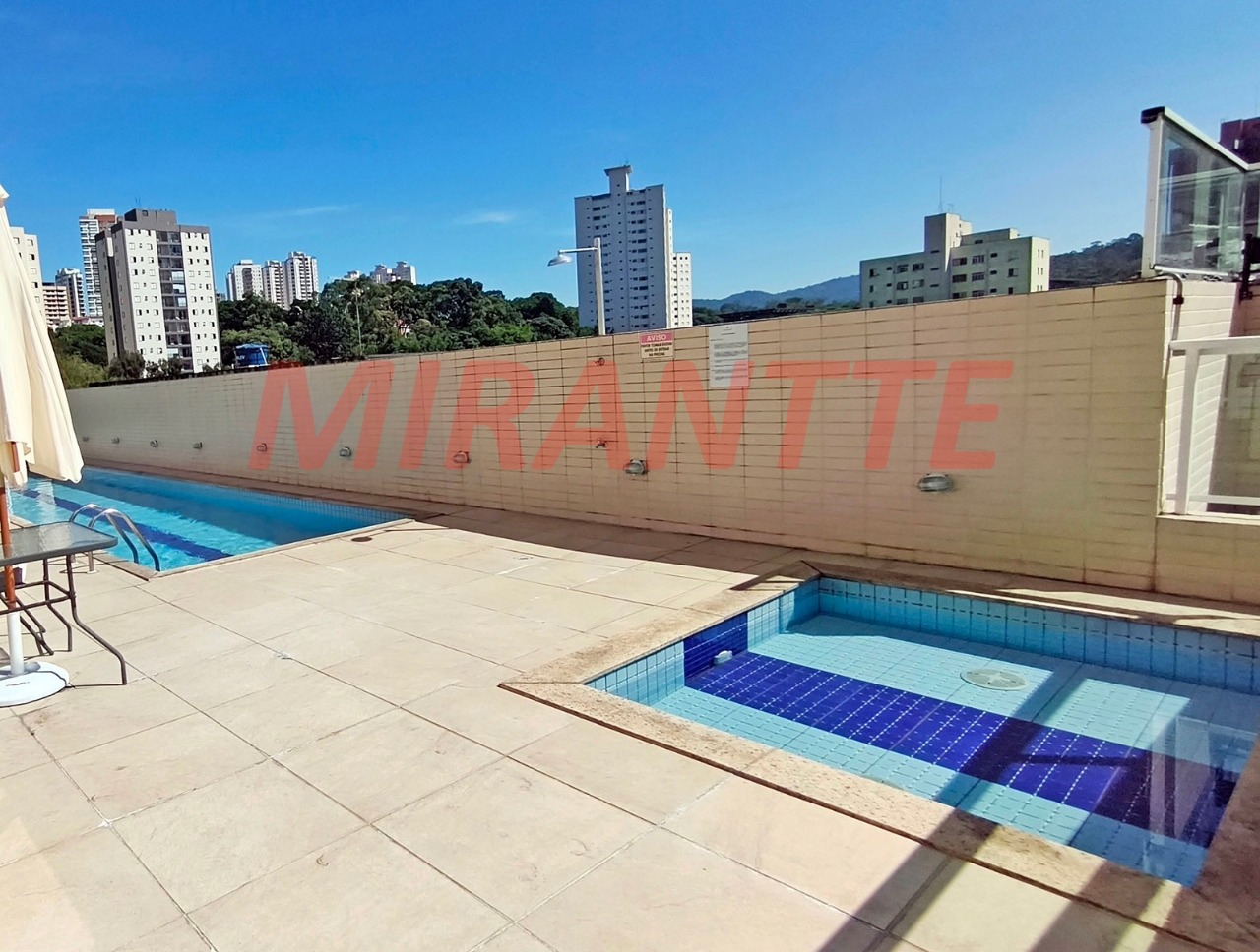 Apartamento de 50m² com 2 quartos em Vila Aurora