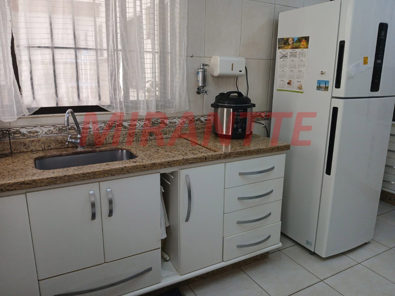 Sobrado de 208m² com 3 quartos em Imirim