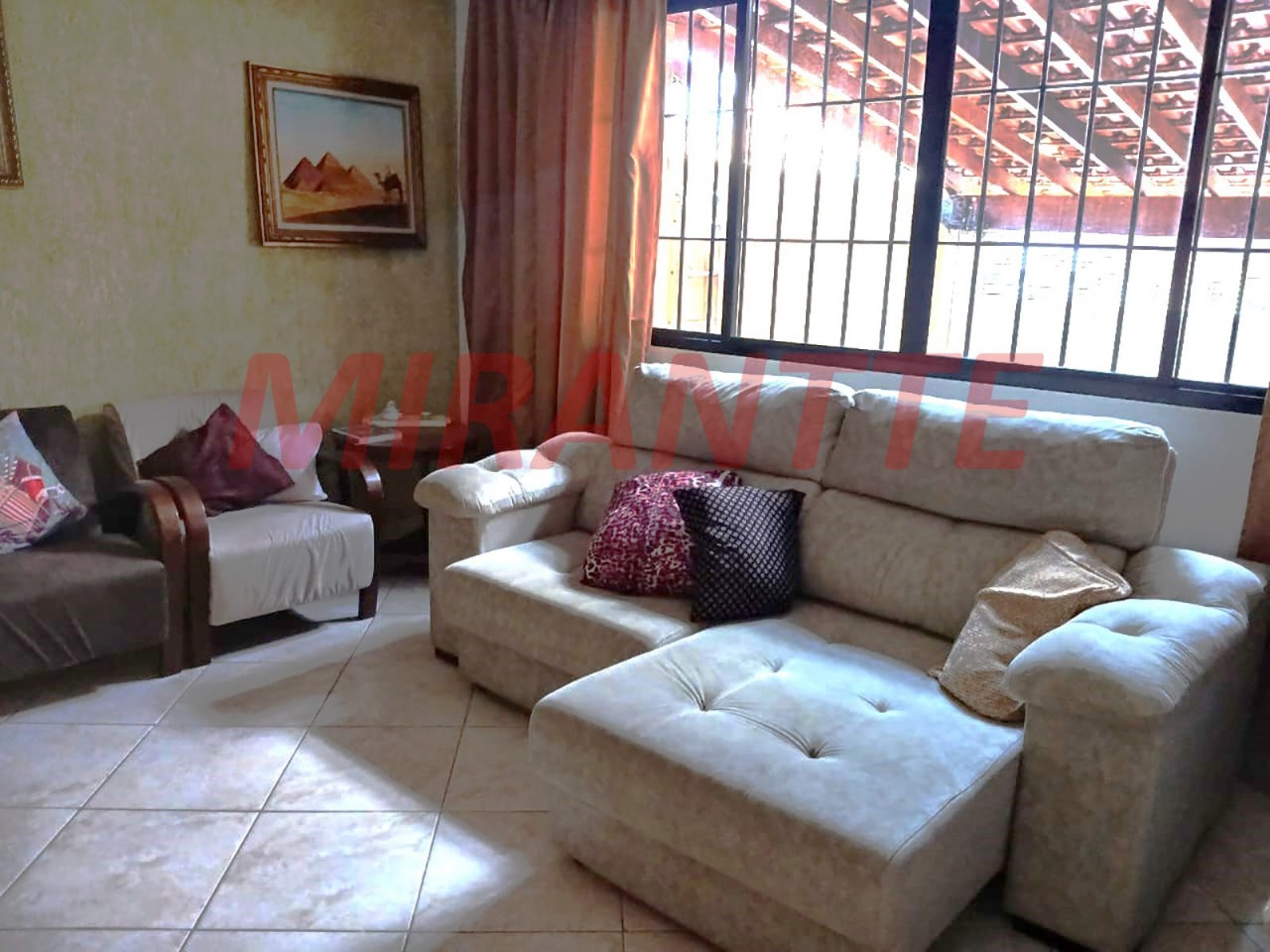 Sobrado de 208m² com 3 quartos em Imirim