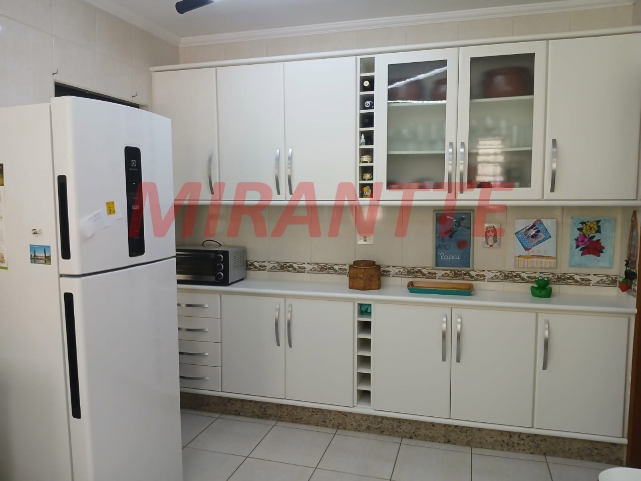 Sobrado de 208m² com 3 quartos em Imirim