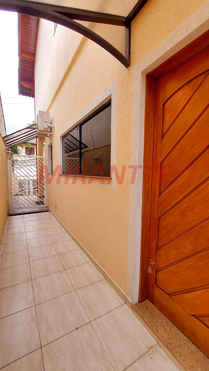Sobrado de 372m² com 3 quartos em Tremembe