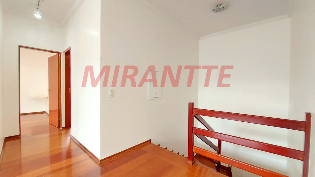 Sobrado de 372m² com 3 quartos em Tremembe