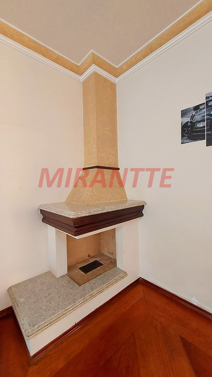 Sobrado de 372m² com 3 quartos em Tremembe