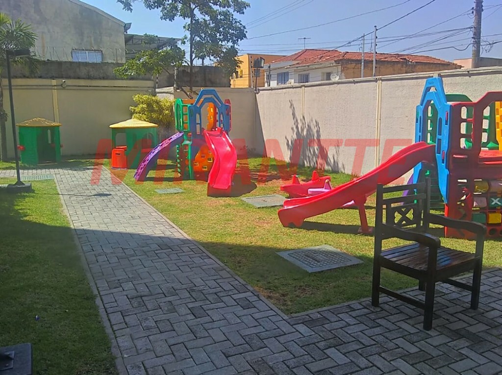 Apartamento de 45m² com 2 quartos em Jaçana