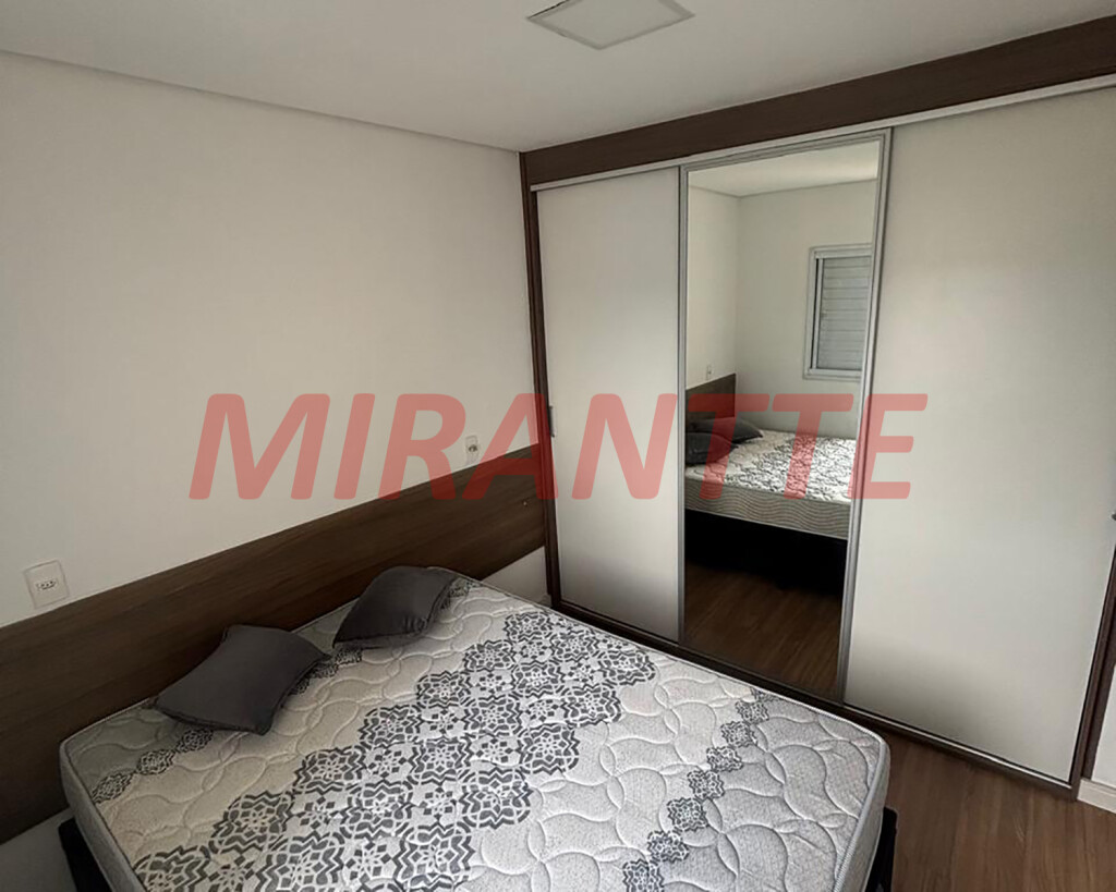 Apartamento de 45m² com 2 quartos em Jaçana