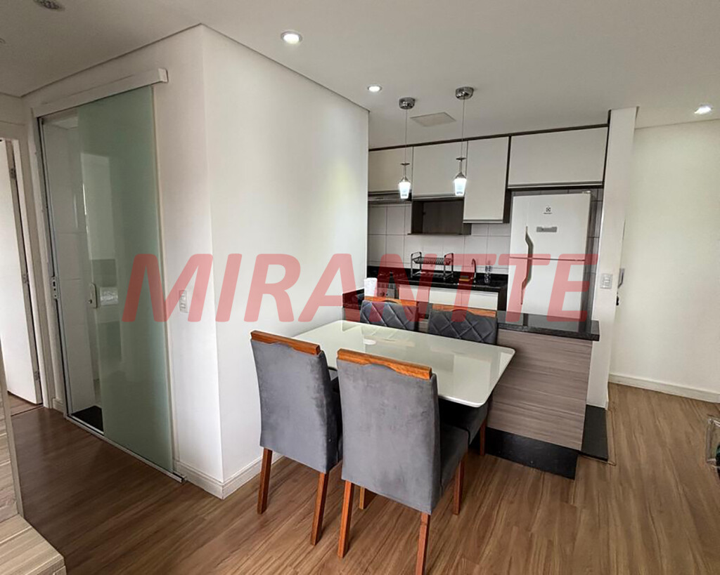 Apartamento de 45m² com 2 quartos em Jaçana