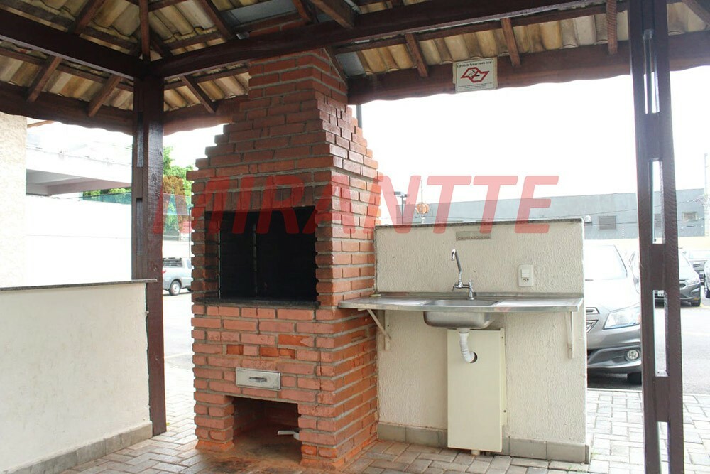 Apartamento de 45m² com 2 quartos em Jaçana