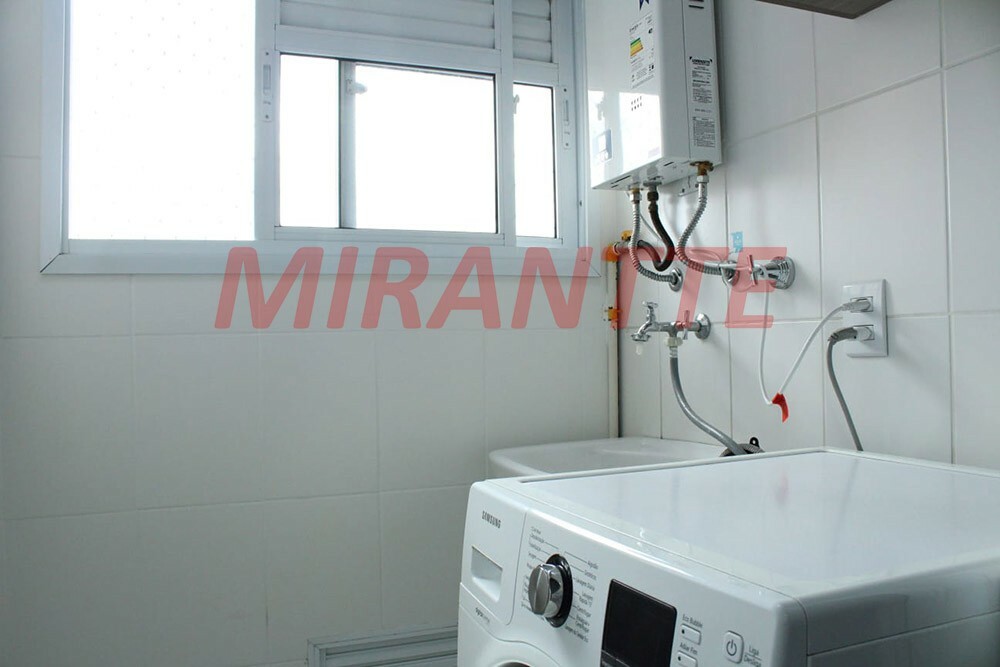 Apartamento de 45m² com 2 quartos em Jaçana