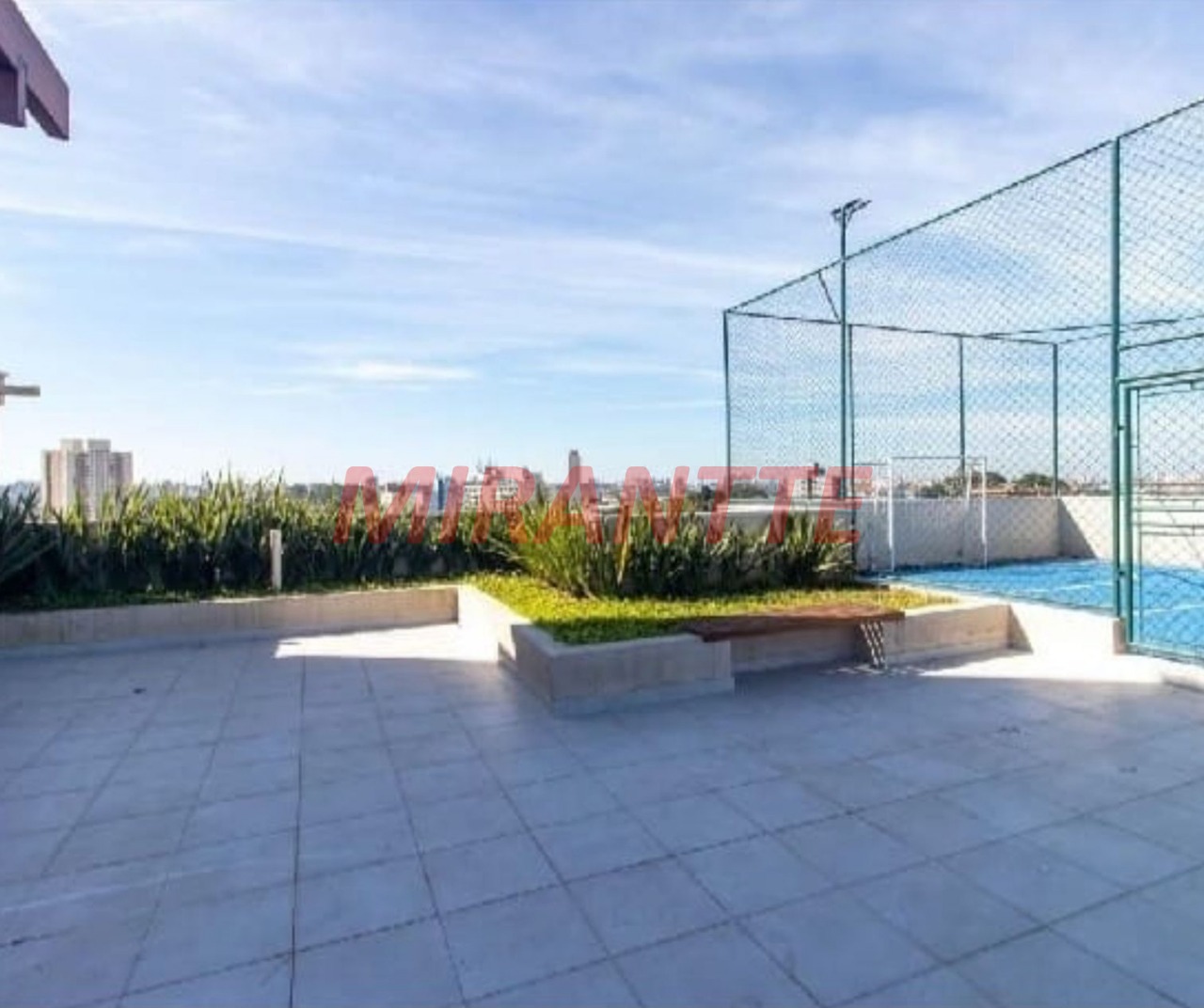 Apartamento de 43m² com 2 quartos em Jaçana