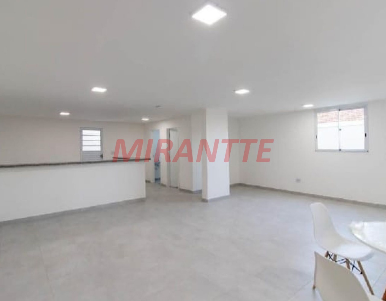 Apartamento de 43m² com 2 quartos em Jaçana