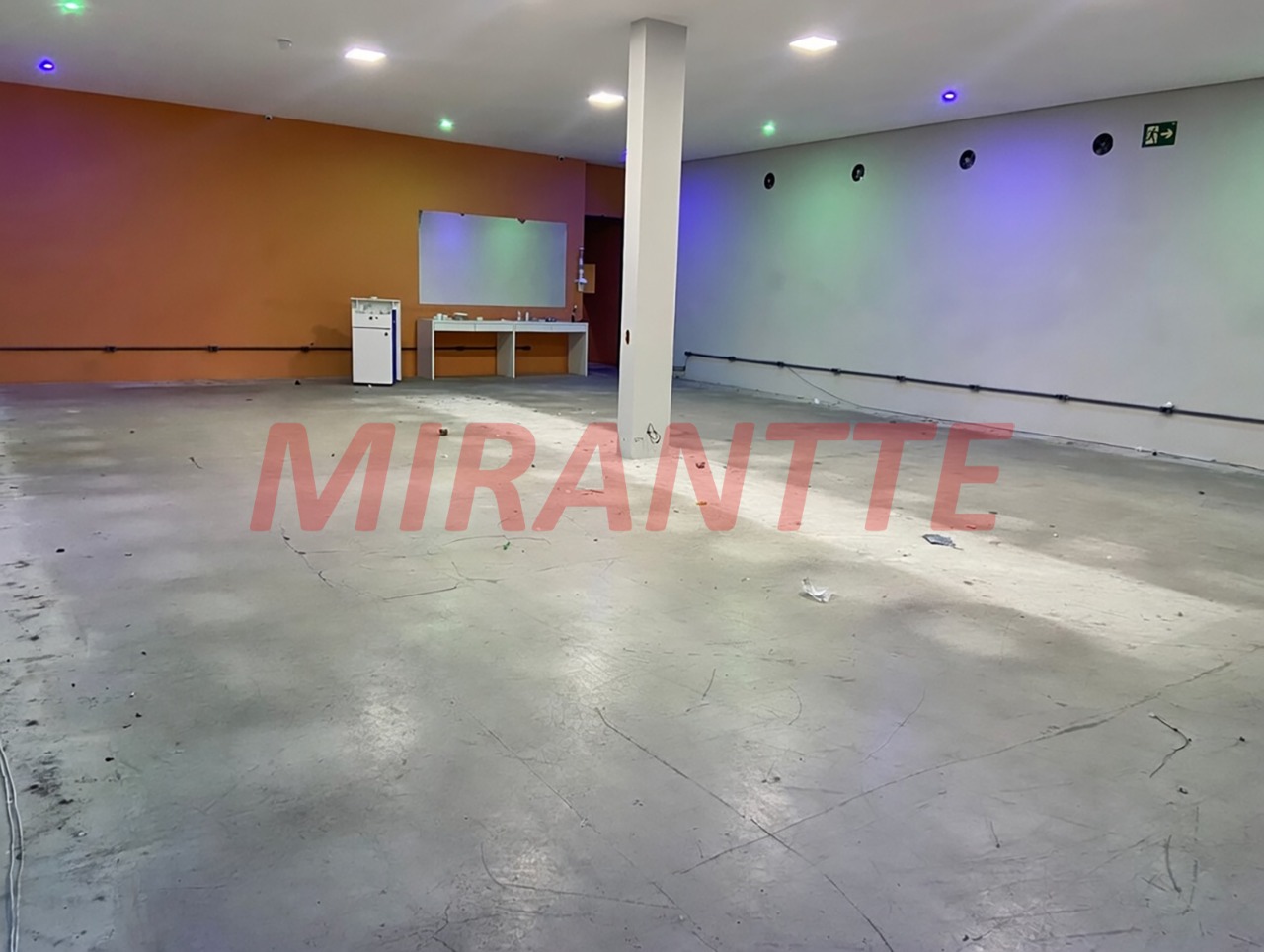 Comercial de 270m² em Nossa Senhora Do Ó