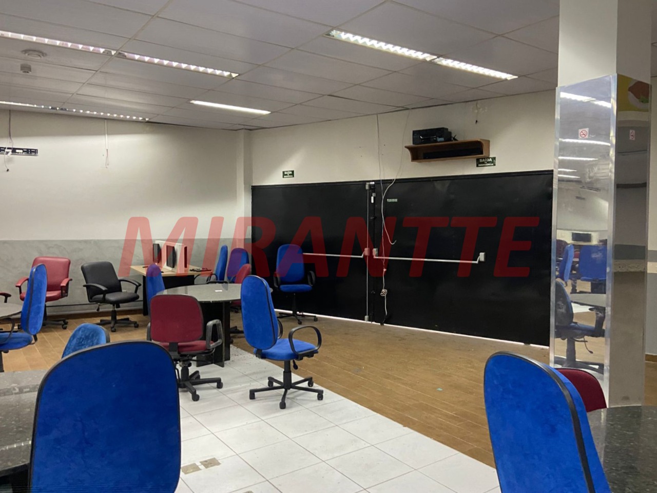 Comercial de 731m² em Freguesia do Ó