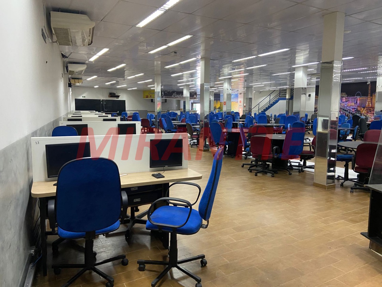 Comercial de 731m² em Freguesia do Ó