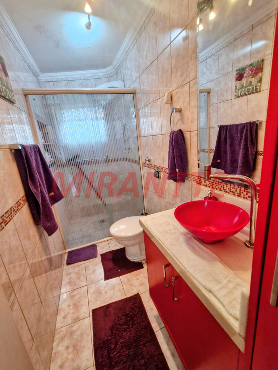 Sobrado de 145m² com 5 quartos em Vila Guilherme