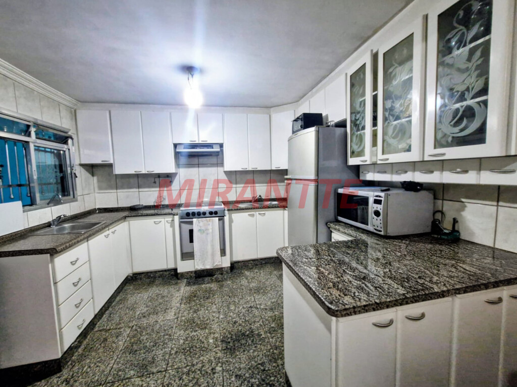 Sobrado de 145m² com 5 quartos em Vila Guilherme