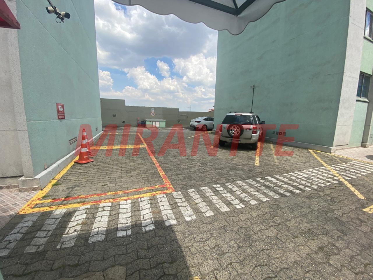 Apartamento de 60m² com 2 quartos em Vila Siqueira (Limão)